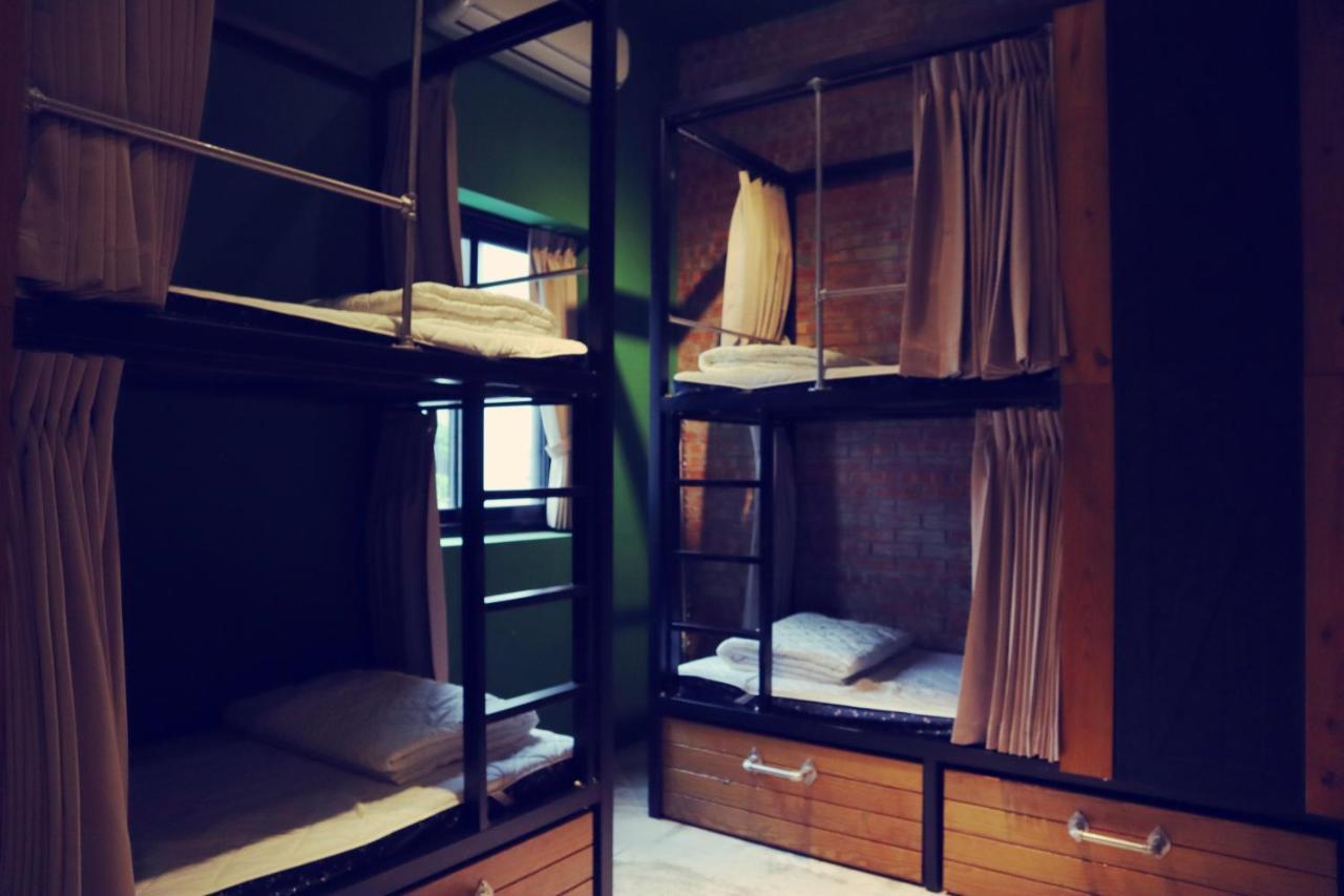 Travel Charger Hostel Hualien City Exterior foto