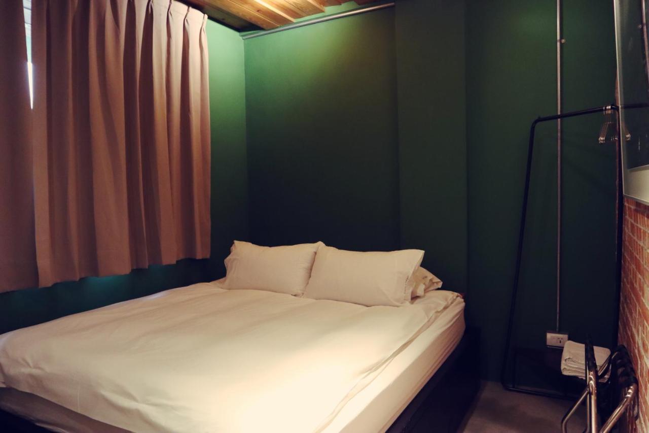 Travel Charger Hostel Hualien City Exterior foto