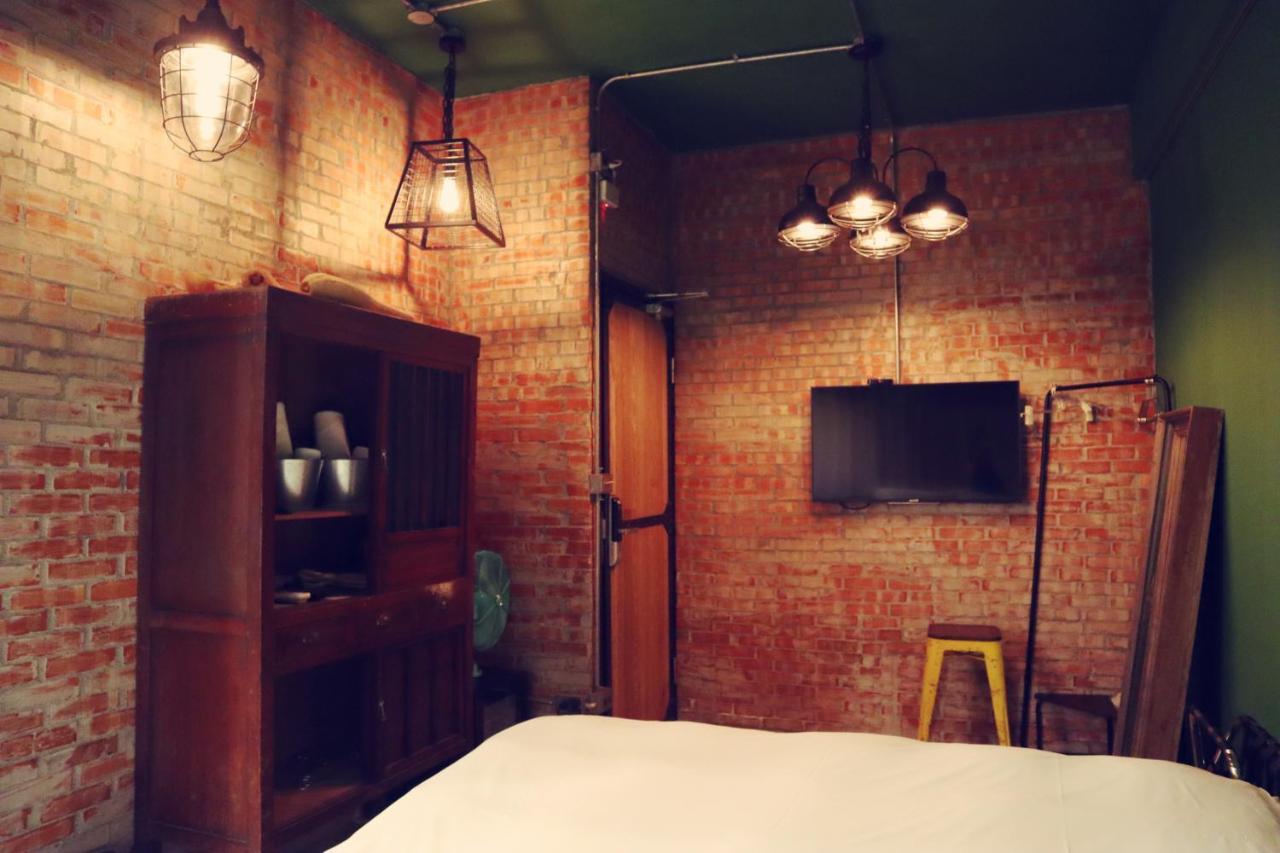 Travel Charger Hostel Hualien City Exterior foto