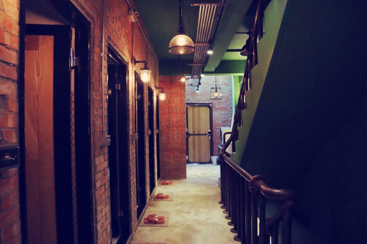 Travel Charger Hostel Hualien City Exterior foto