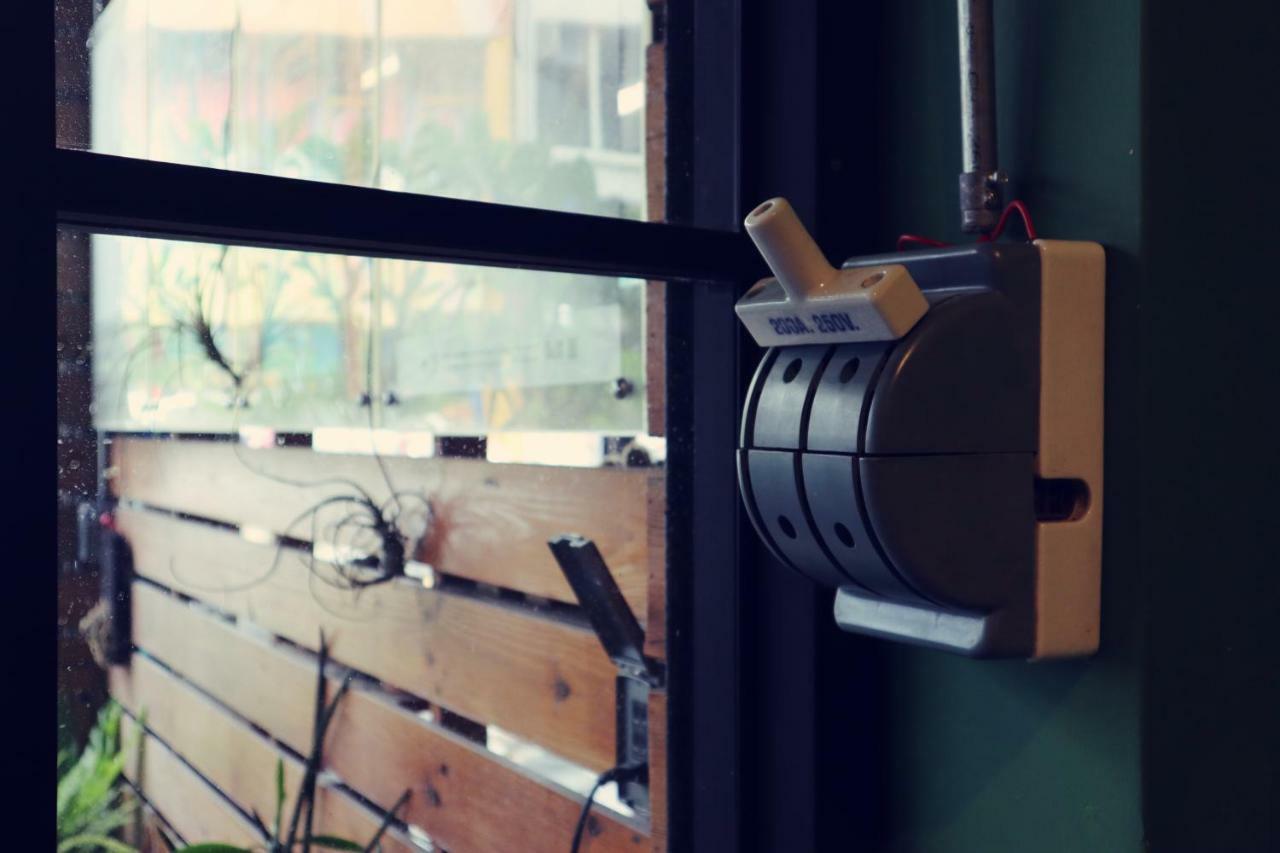 Travel Charger Hostel Hualien City Exterior foto