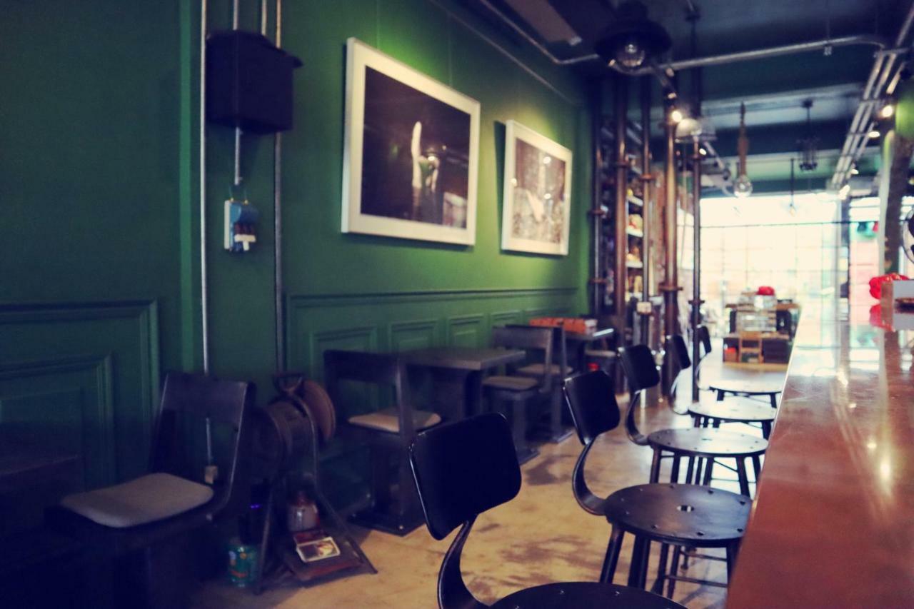 Travel Charger Hostel Hualien City Exterior foto